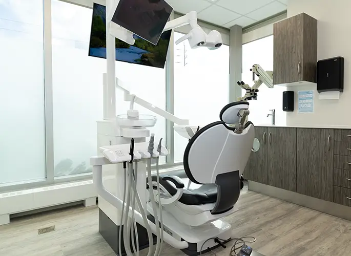 Dental chair and operatory